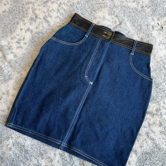 GIANFRANCO FERRE Vintage RARE 80s Denim Mini Skirt Oaks by Ferre - Picture 5 of 7